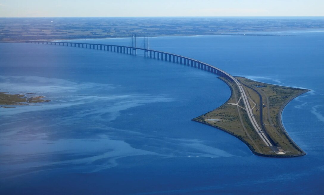 The Öresund or Øresund Bridge is a combined railway and motorway bridge across the Øresund strait between Denmark and Sweden. Image by: Nick-D (Wikimedia Commons). September 28, 2015
