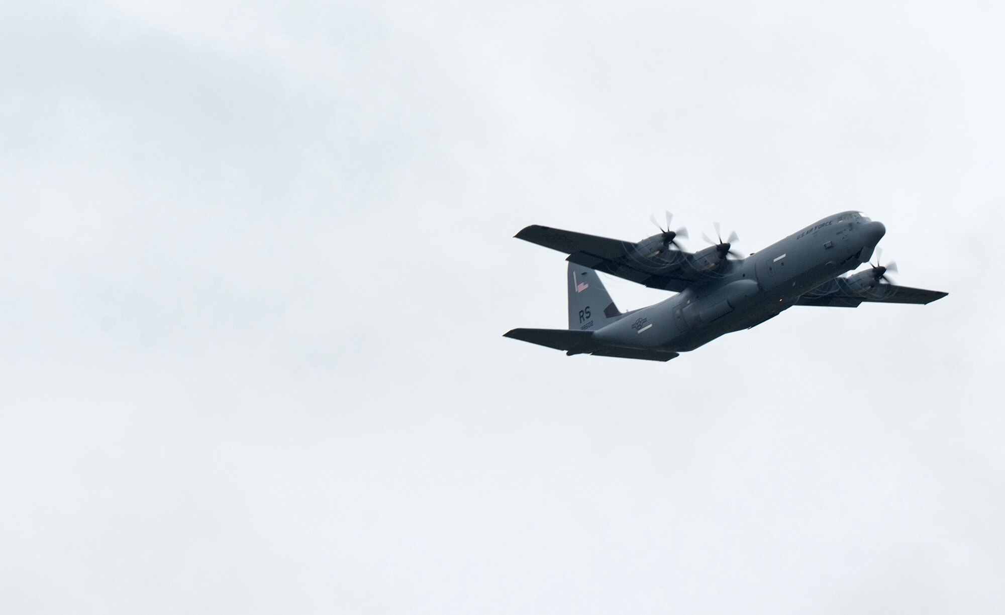 A C-130J Super Hercules aircraft assigned toRamstein Air Base, Germany, takes off from Chièvres Air Base, Belgium airfield after a cargo drop during Exercise Agile Bison, March 9, 2023.