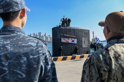 Springfield Visits Republic of Korea during Indo-Pacific Patrol