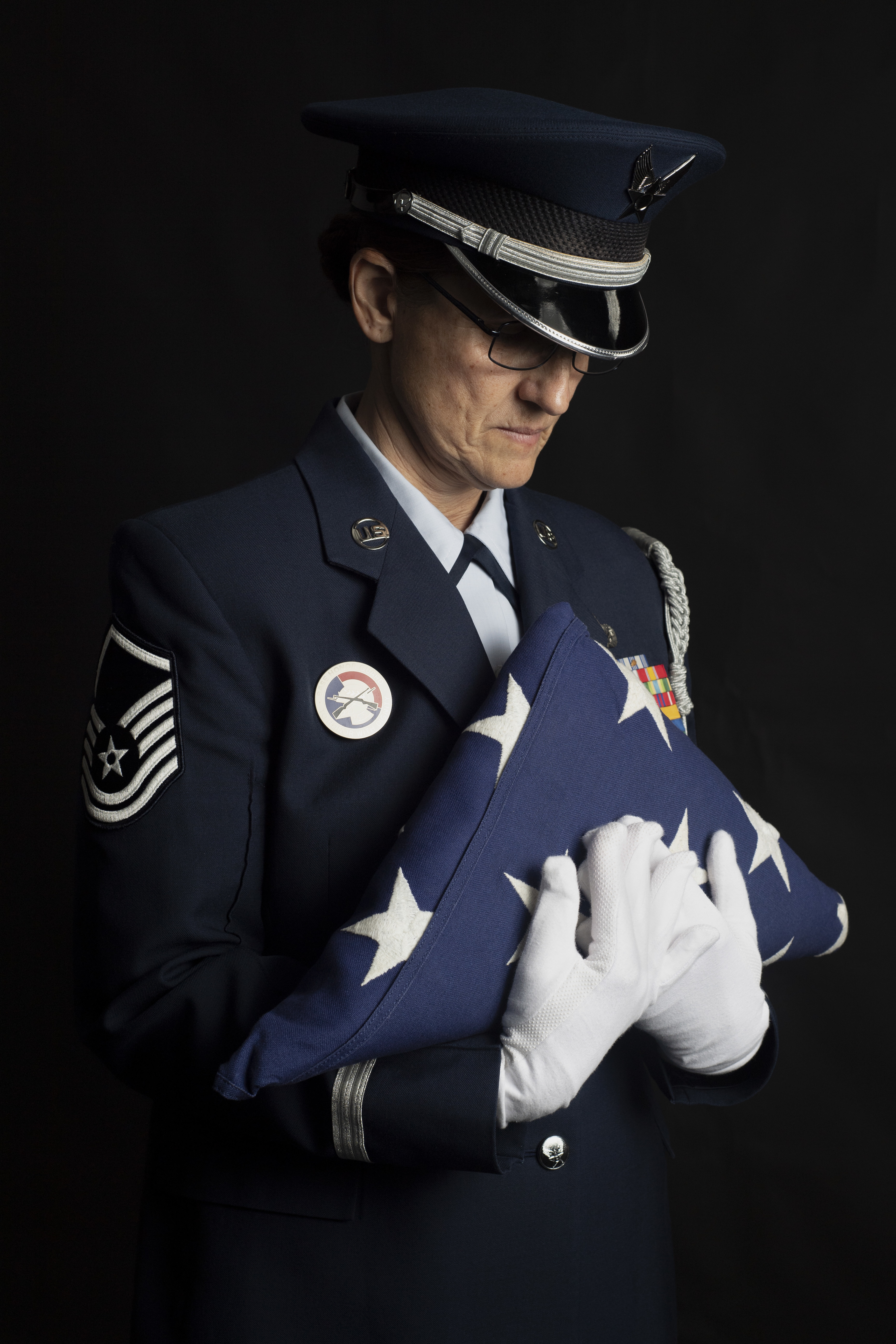 Honoring with Dignity Michigan s longest serving Honor Guard