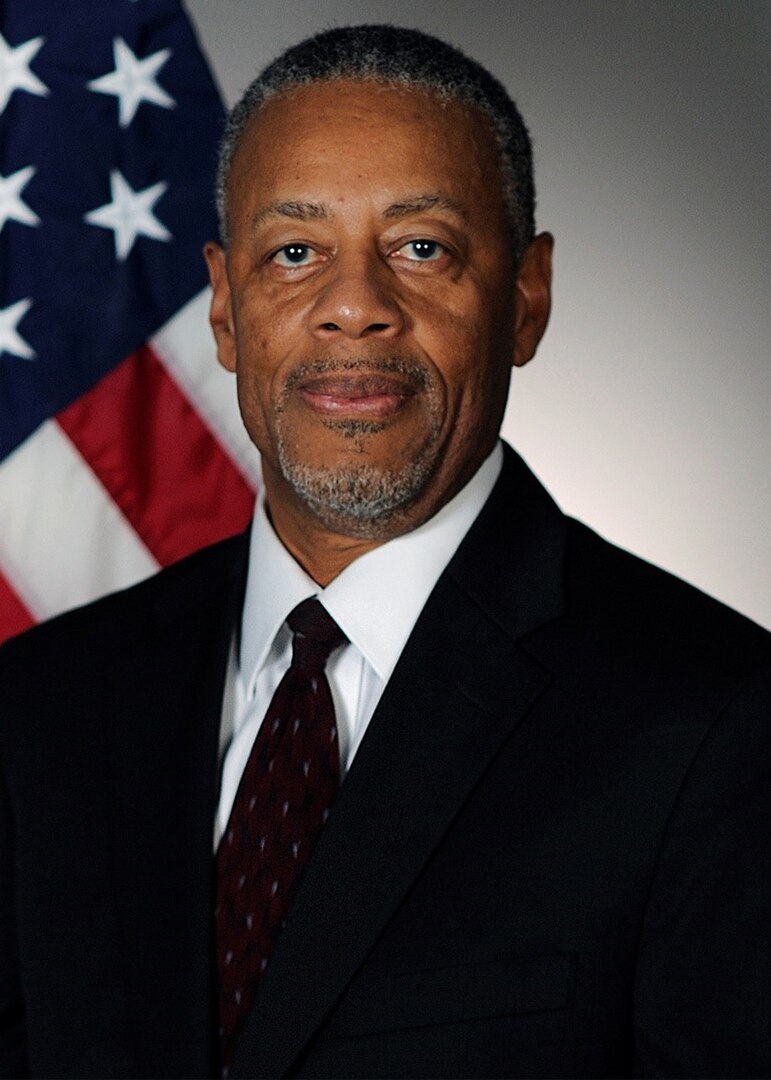 Trailblazer Award given to AFCEC's Kenny Johnson