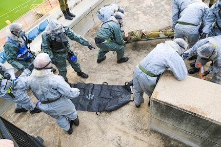 Missouri National Guard’s 7th CST visited Israel to learn from their Home Front Command’s Expert Unit, December 6, 2022. A simulated terrorist attack shows soldiers evacuating “civilians” exposed to a chemical attack.