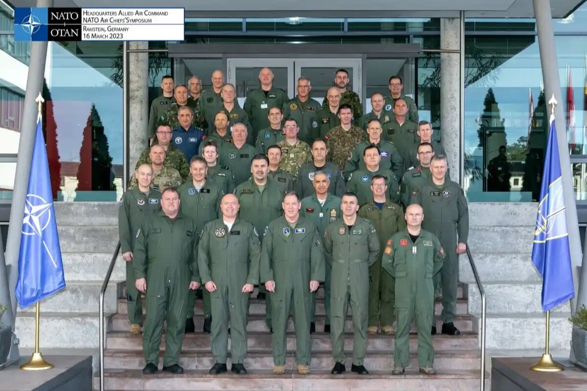 Allied and partner Air Chiefs pose for a group photo March 16, 2023, during the bi-annual NATO Air Chiefs’ Symposium at Ramstein Air Base, Germany. The meeting allowed allied Air Chiefs the opportunity to come together and collaborate on shared success and combined opportunities in the future. (NATO photo by Arnaud Chamberlin)
