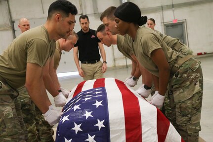 Virginia Guard Funeral Honors Program hosts Soldiers from 7 states for training
