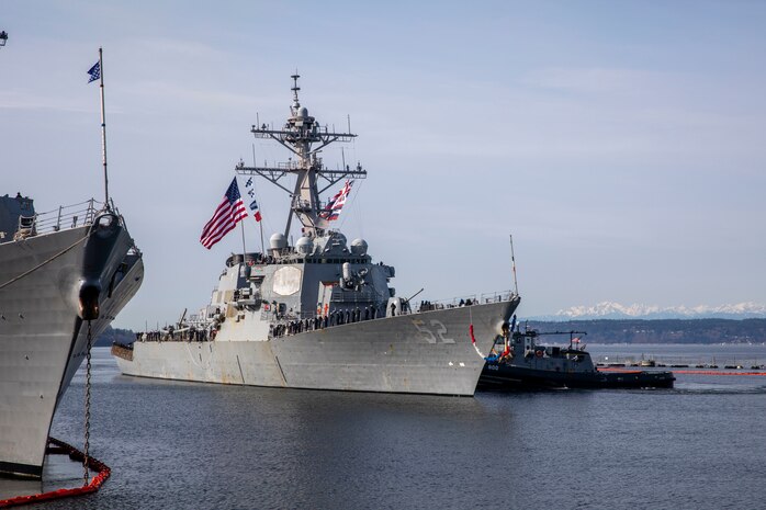 Arleigh Burke-class guided-missile destroyer USS Barry (DDG 52)
