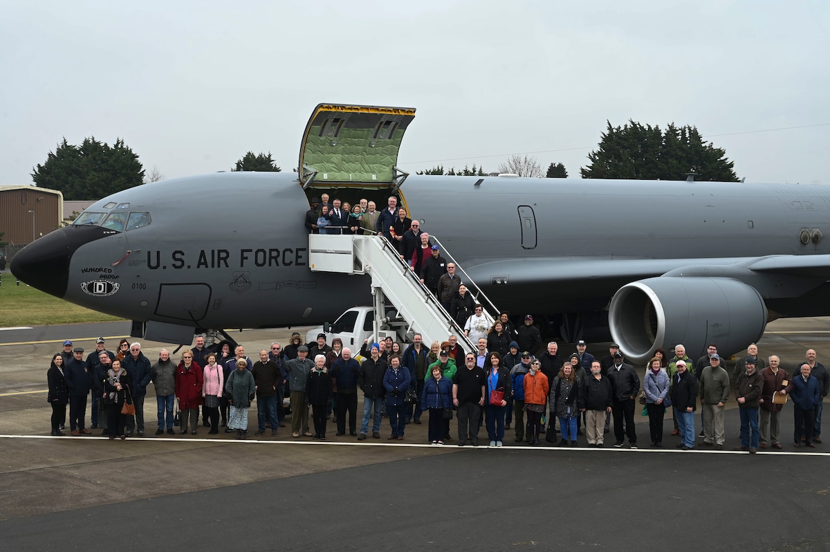 This year, KC-135 Stratotanker aircraft, MC-130J Commando II aircraft and CV-22 Osprey aircraft were available for the retirees to explore.