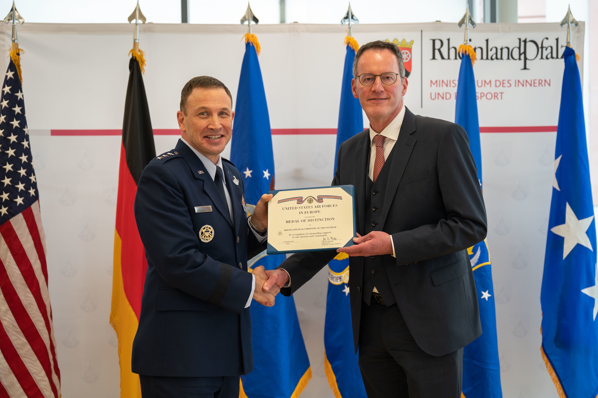 The German Ministry of the Interior and for Sports of the State of Rheinland-Pfalz received the USAFE-AFAFRICA Medal of Distinction for outstanding support of the U.S. Air Force in Germany.