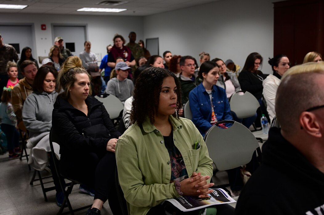 Military Spouses listens to speaker