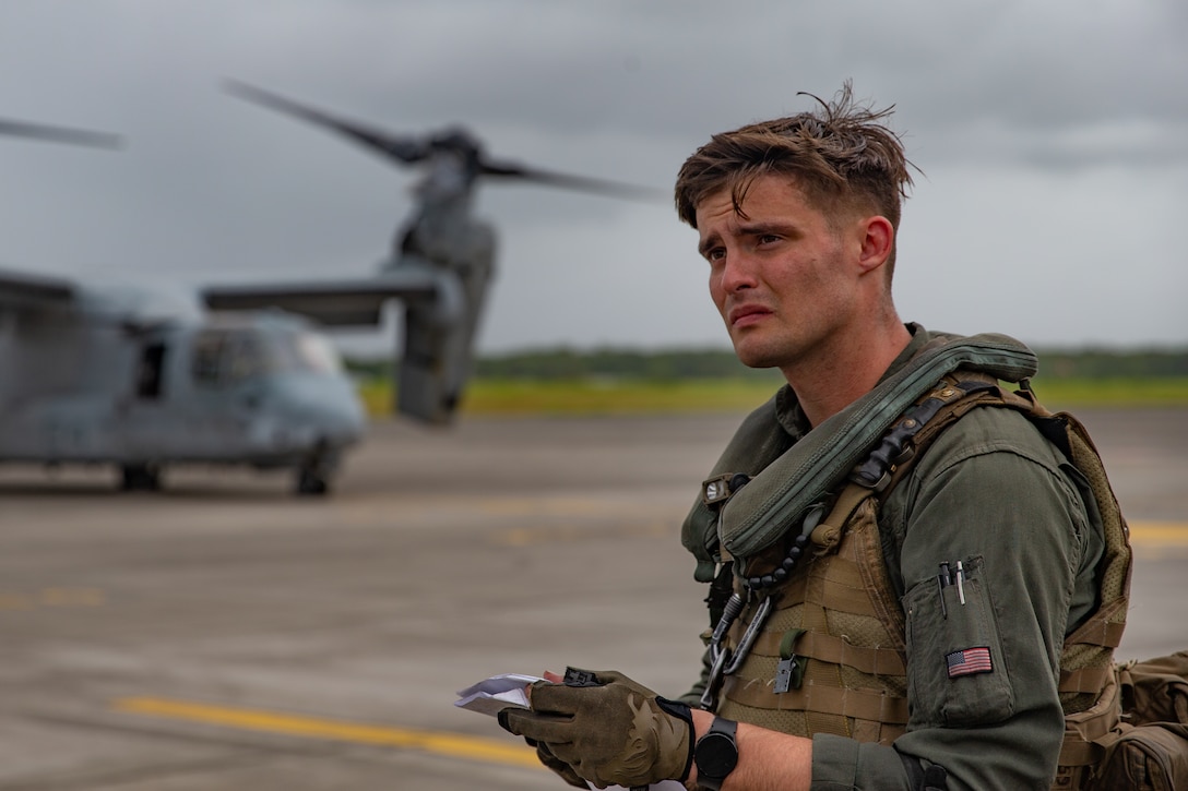 U.S. Marine Corps Sgt. Brady Wulf, a crew chief with Marine Medium Tiltrotor Squadron (VMM) 266, takes accountability of members of the Netherlands Marine Corps during French-Caribbean exercise Caraibes 22 at Pointe-à-Pitre, Guadeloupe, June 15, 2022. Caraibes 22 is a French-led, large-scale, joint-training exercise in the Caribbean involving naval, air, and land assets from the French, U.S., and regional forces focused on responding to simulated-natural disasters. VMM-266 is a subordinate unit to 2nd Marine Aircraft Wing, which is the aviation combat element of II Marine Expeditionary Force.  (U.S. Marine Corps photo by Cpl. Caleb Stelter)