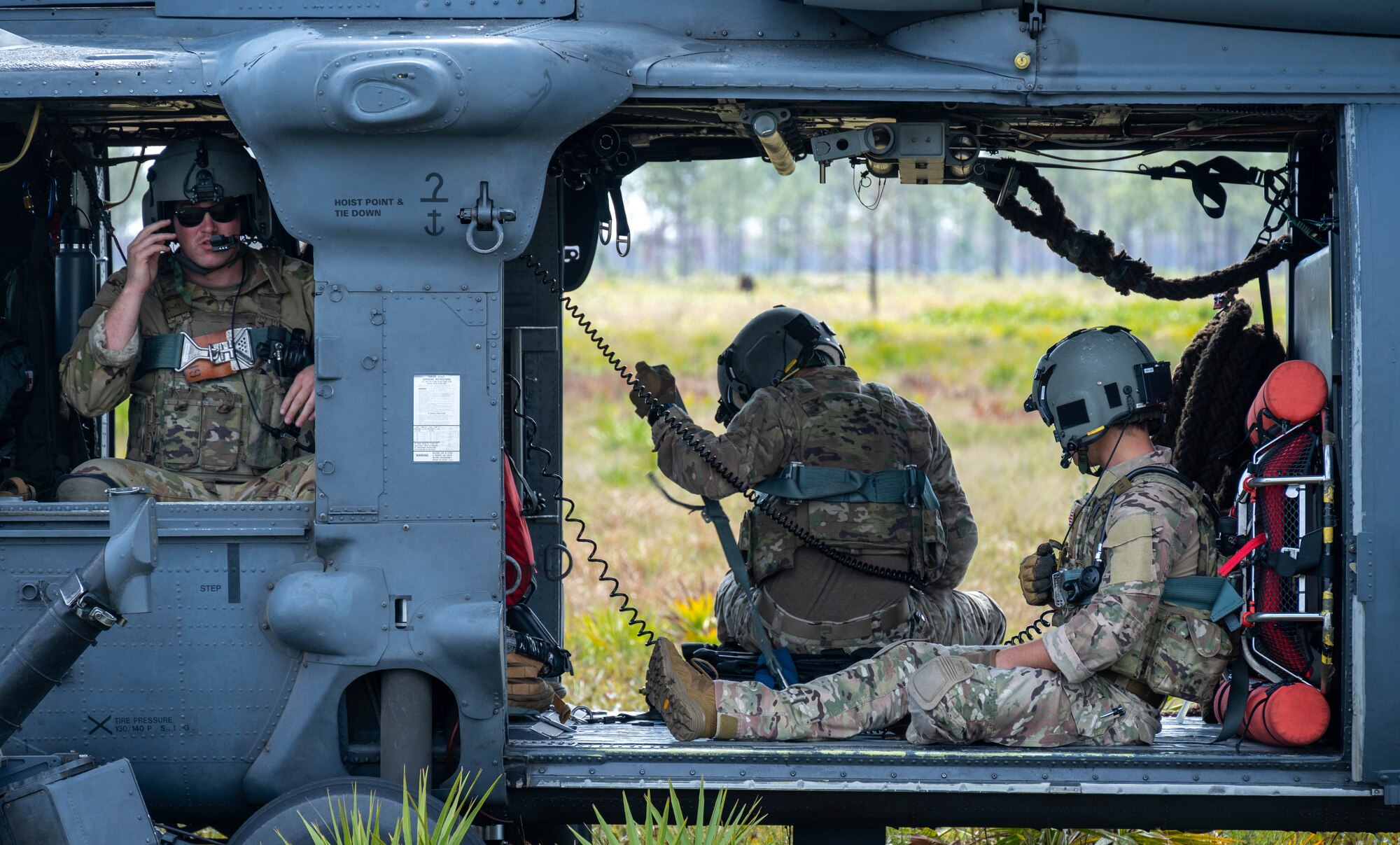 301st RQS conducts alternate insertion, extraction training
