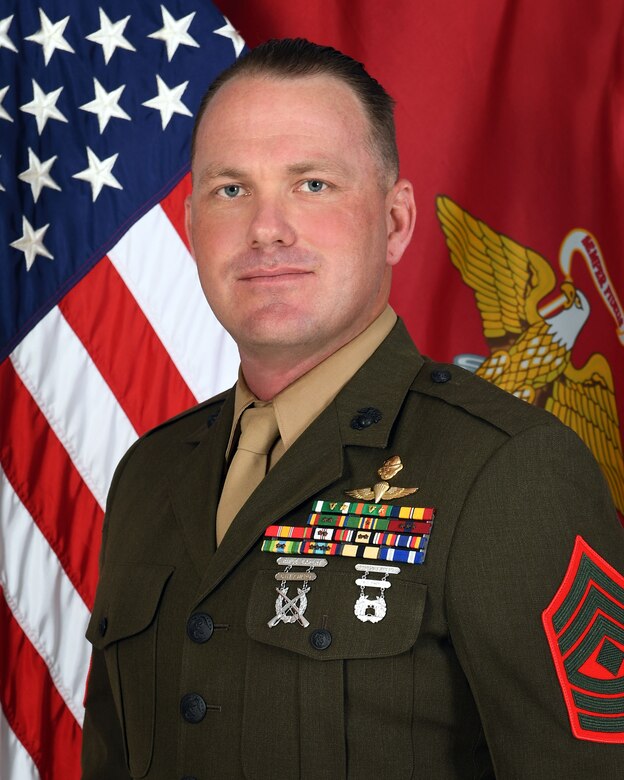1stSgt Harris command photo