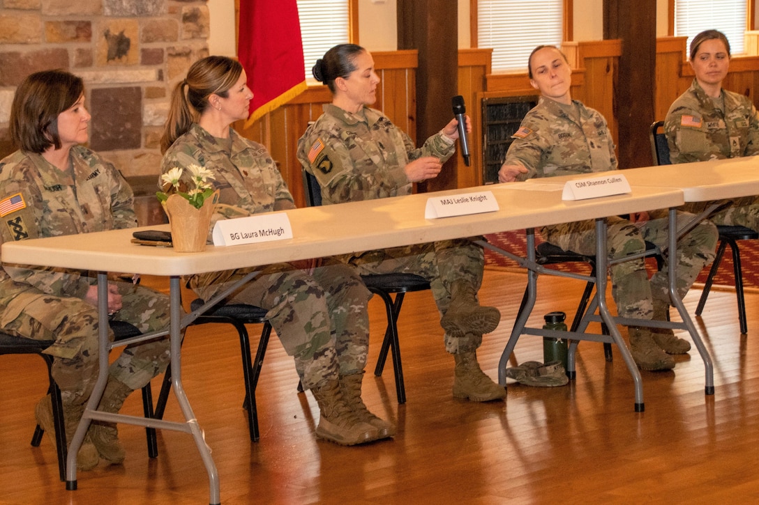 A panel of five distinguished PA National Guard female soldiers and airmen addressed questions on a variety of topics ranging from career advancement to recovery from childbirth during the Pennsylvania National Guard’s Women’s History Month Celebration at the Keystone Conference Center here March 23. Panelists included Army Brig. Gen. Laura McHugh Deputy Adjutant General-Army; Air Force Maj. Leslie Knight, director of inspections for the 193rd Special Operations Wing; Army Command Sgt. Maj. Shannon Cullen, command sergeant major, Eastern Army Aviation Training Site (EAATS); Army 1st Sgt. Marleigh Bogumil, chief medical noncommissioned officer, EAATS; and Army Staff Sgt. Kelly White, assigned to the 2nd Infantry Brigade Combat Team S-1, and a full-time as a supply technician for Field Maintenance Shop No. 5 in Cambridge Springs, Pa. (Pennsylvania National Guard photo by Wayne V. Hall)