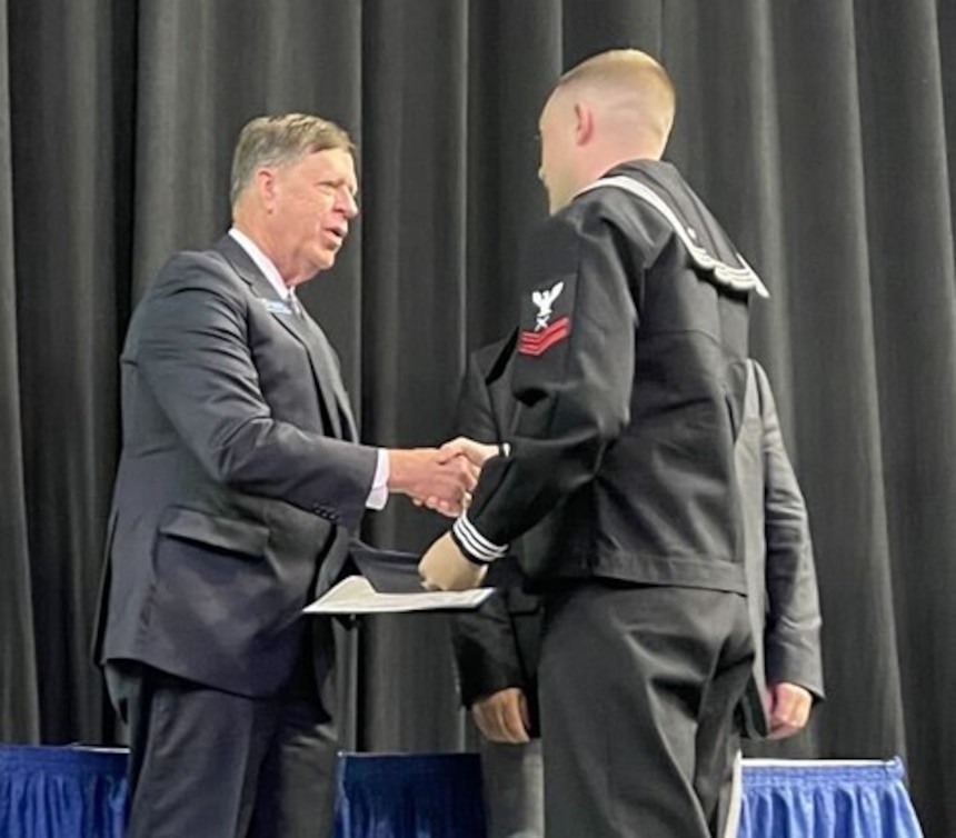 Pensacola Sailor Recognized for Volunteer Service photo