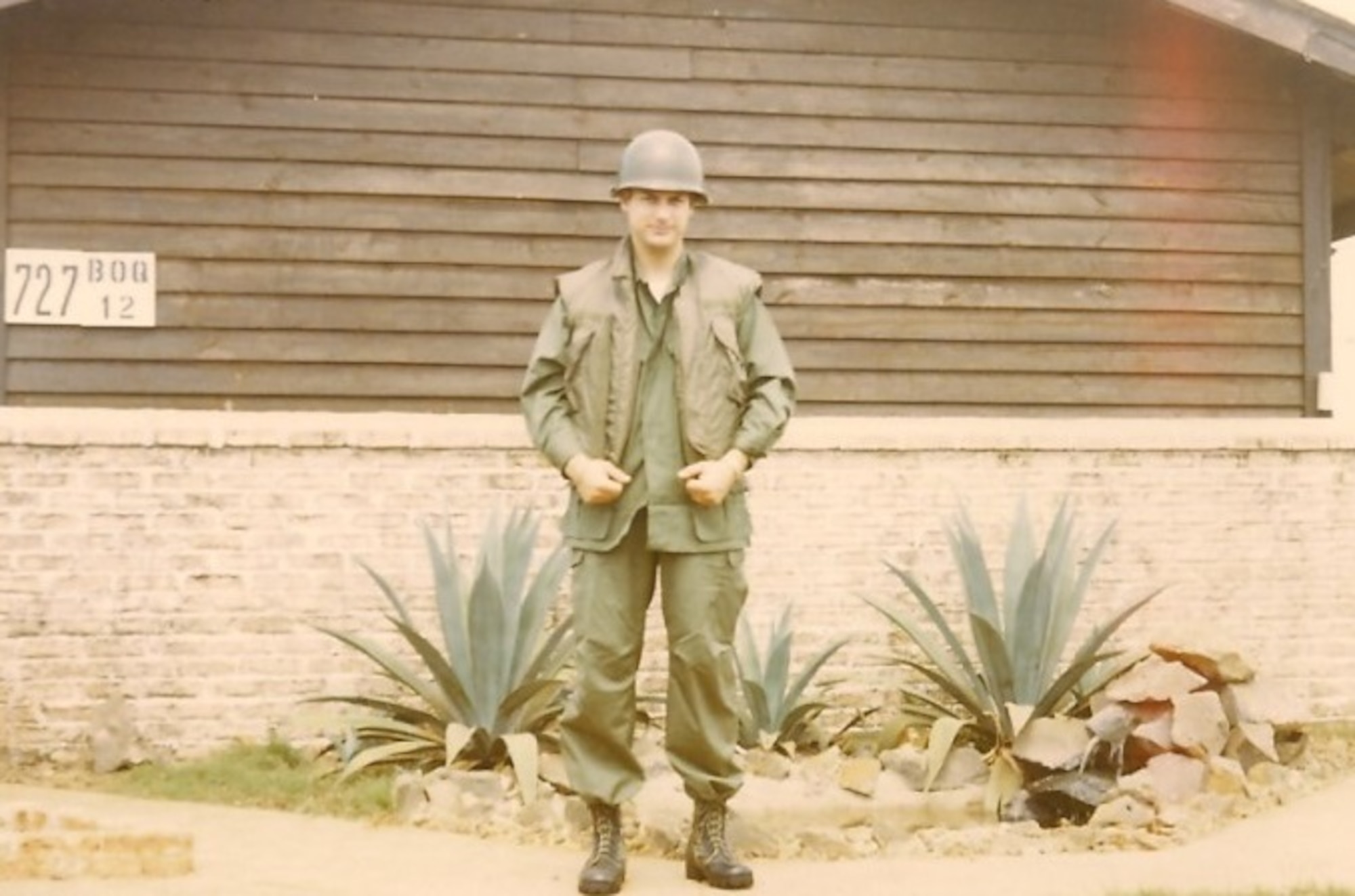 OSI Special Agent Bill Arnold in front of his “hooch” living quarters at Pleiku Air Base, Vietnam, in 1970. (Bill Arnold courtesy photo).
