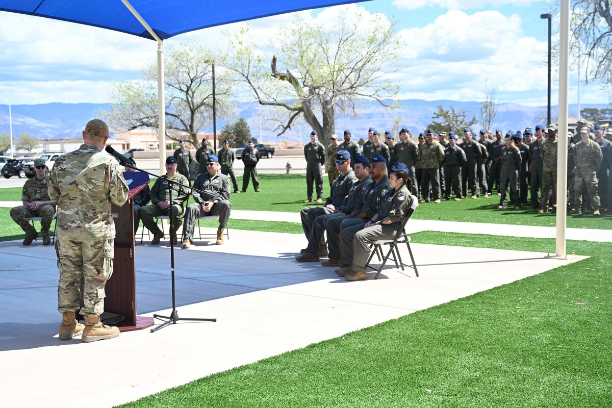 Holloman inducts first tech school white ropes > Holloman Air Force
