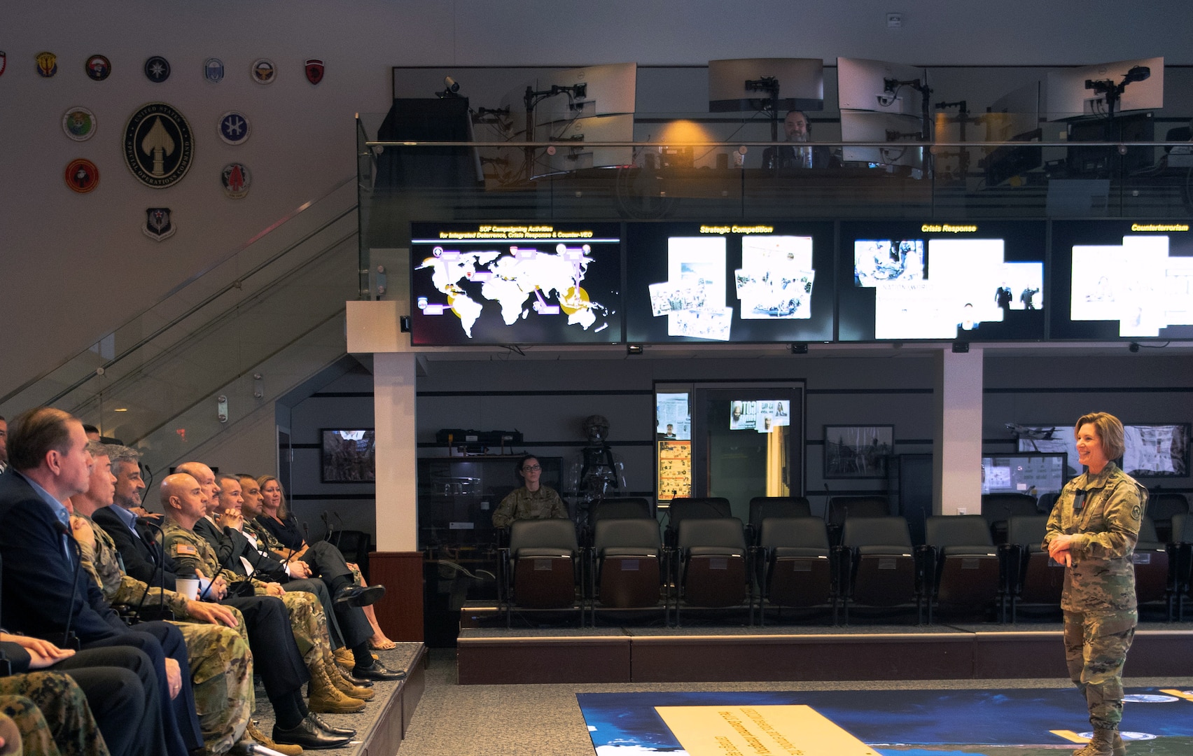 Army Gen. Laura Richardson, the commander of U.S. Southern Command, briefs Paraguayan President Mario Abdo Benítez at SOCOM headquarters.