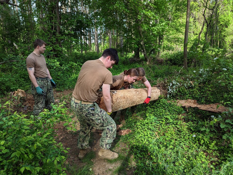 Midshipman from the U.S. Naval Academy participated in an environmental cleanup at Greenbury Point in commemoration of Earth Day.