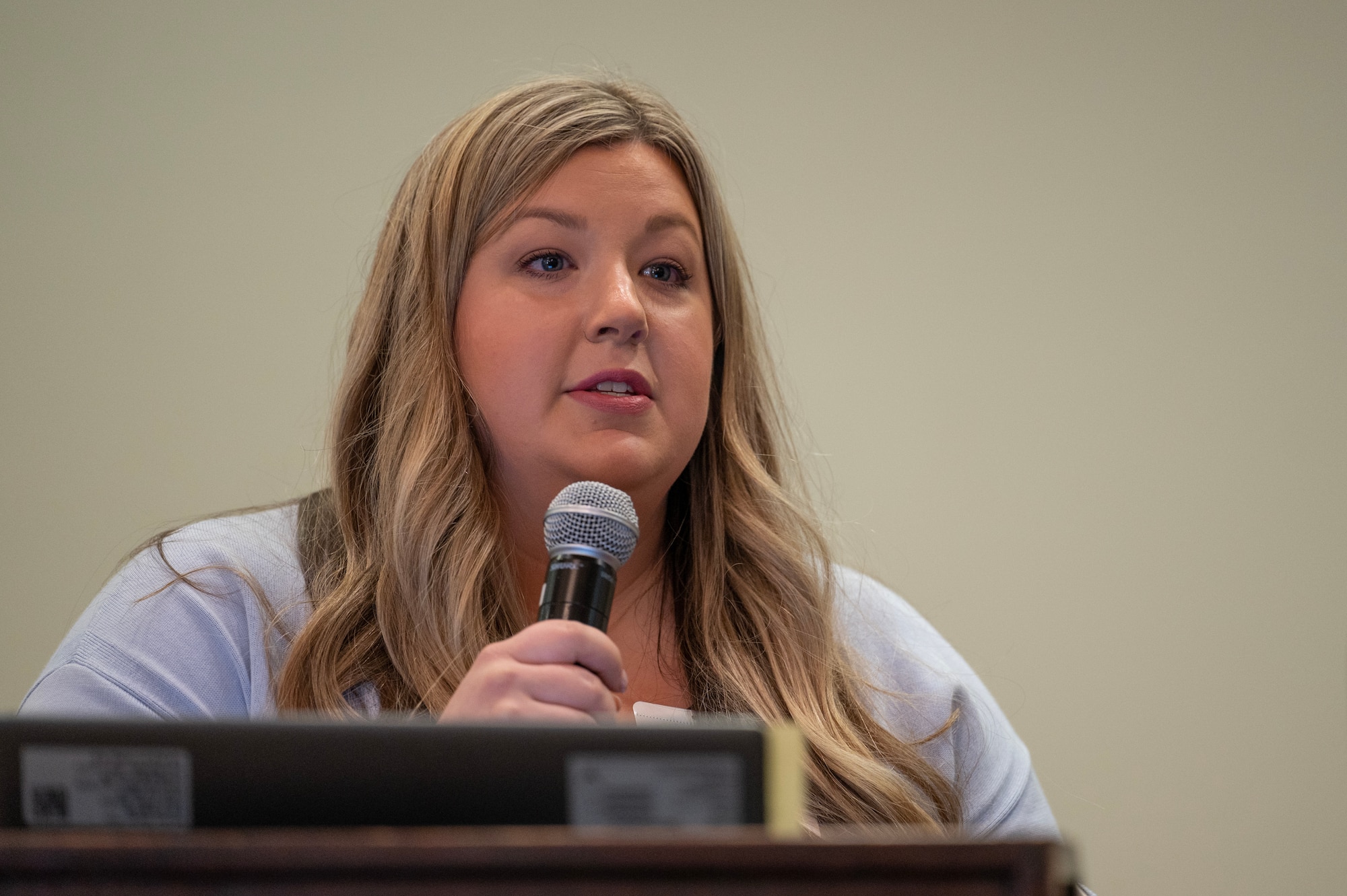 Woman speaks at a digital engineering workshop