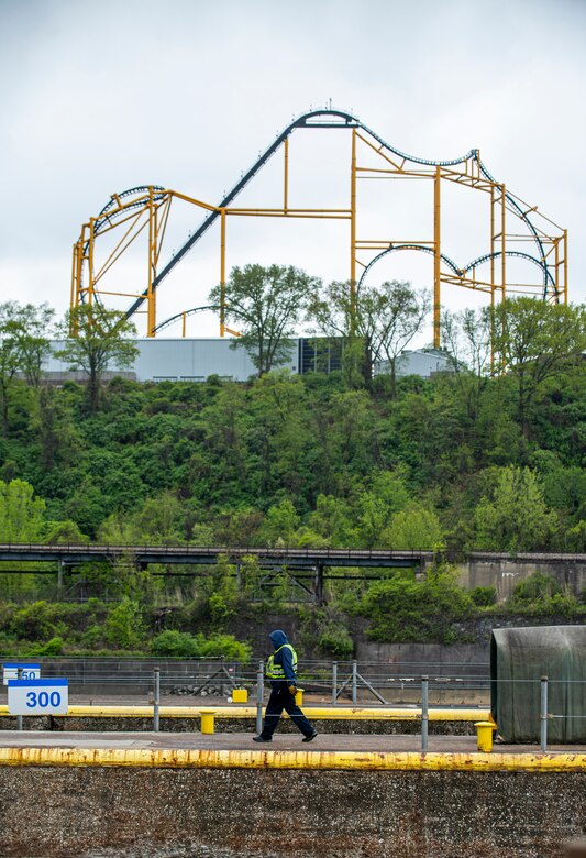 Kennywood visible from Braddock