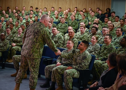 MCPON James Honea visits the Office of Naval Intelligence