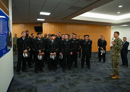 Midshipmen from the U.S. Naval Academy Information Warfare Club visit the Office of Naval Intelligence.