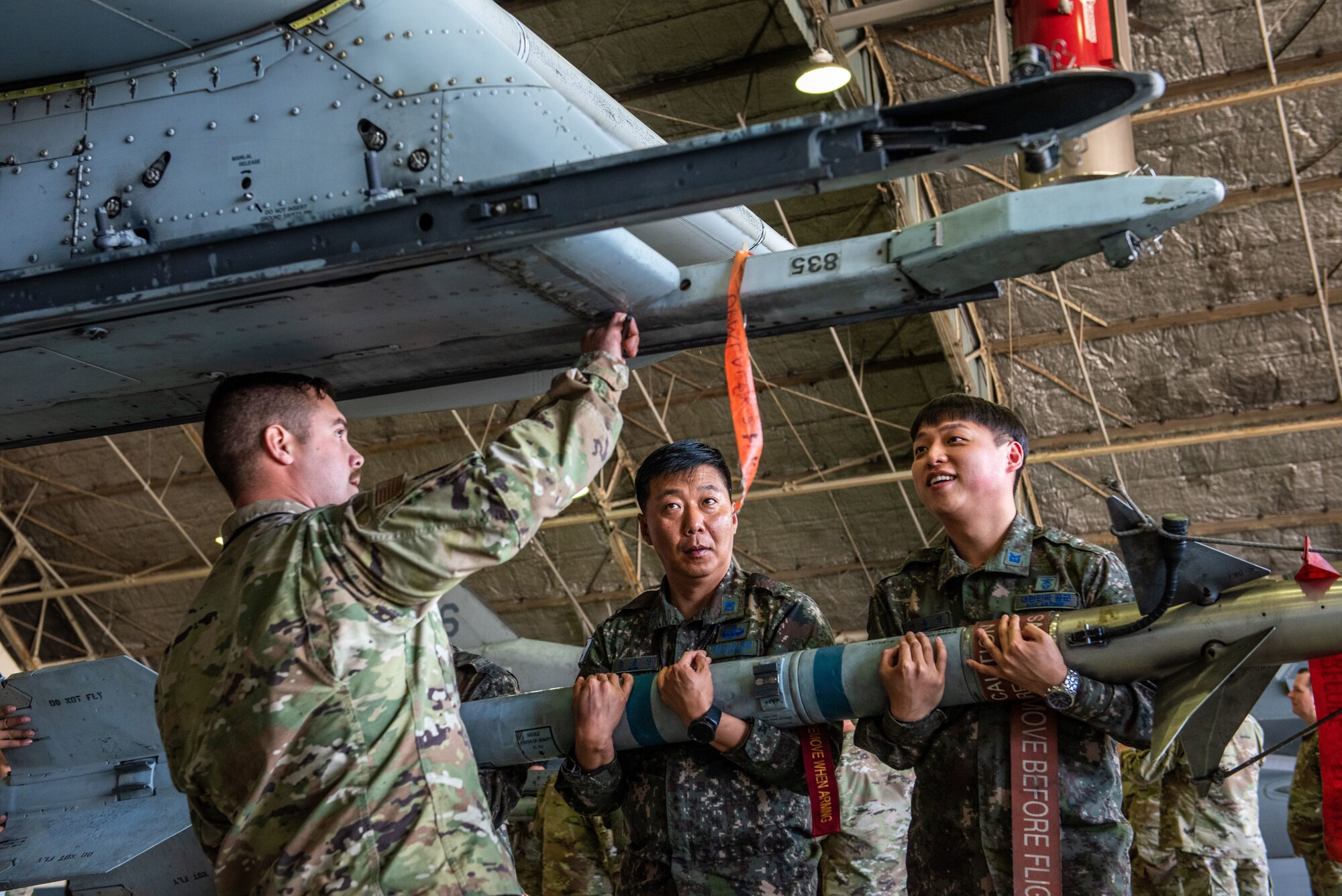 Photo of Airmen and Republic of Korea Air Force members