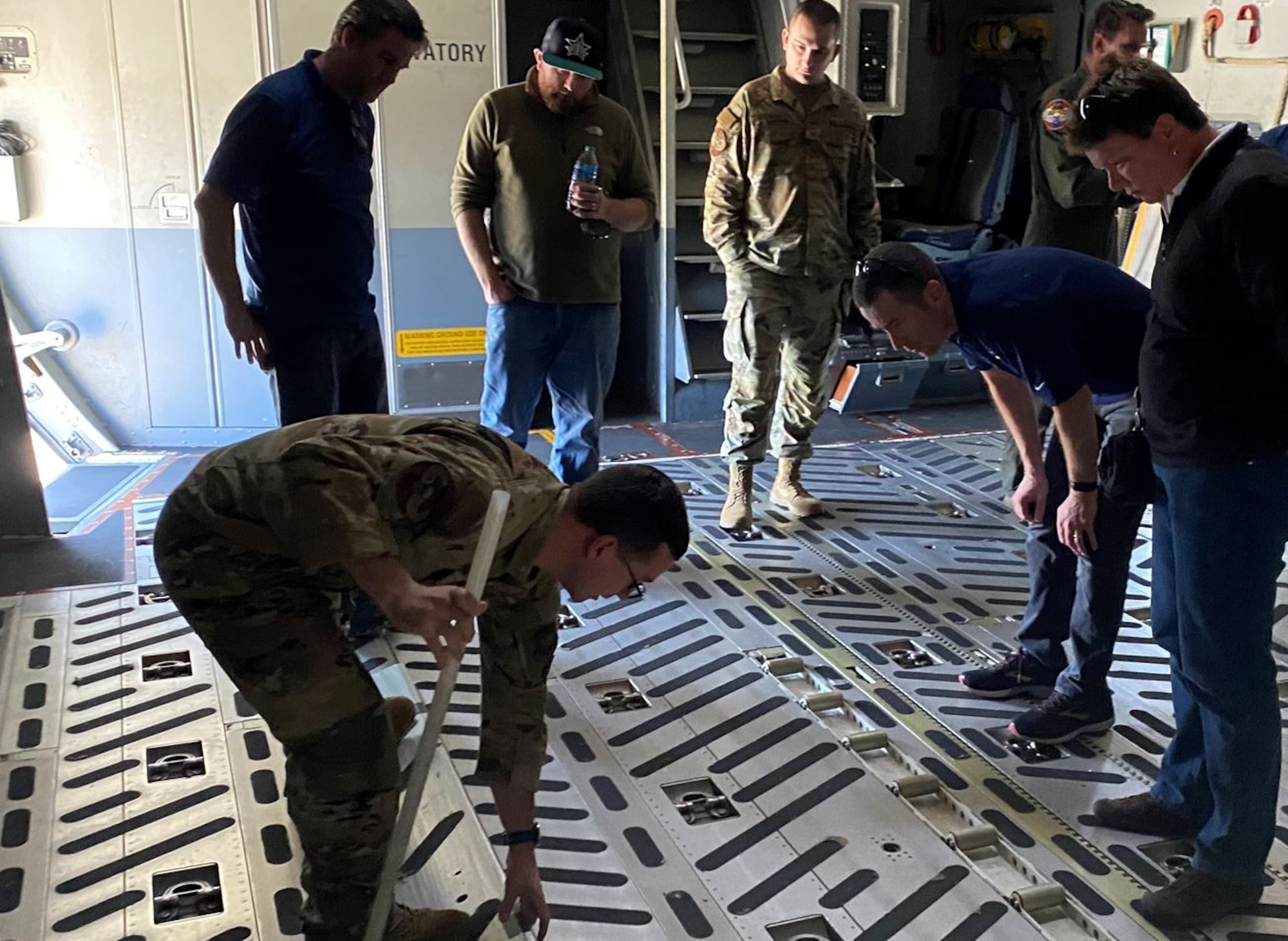 62d OG hosts airport managers and engineers’ tour