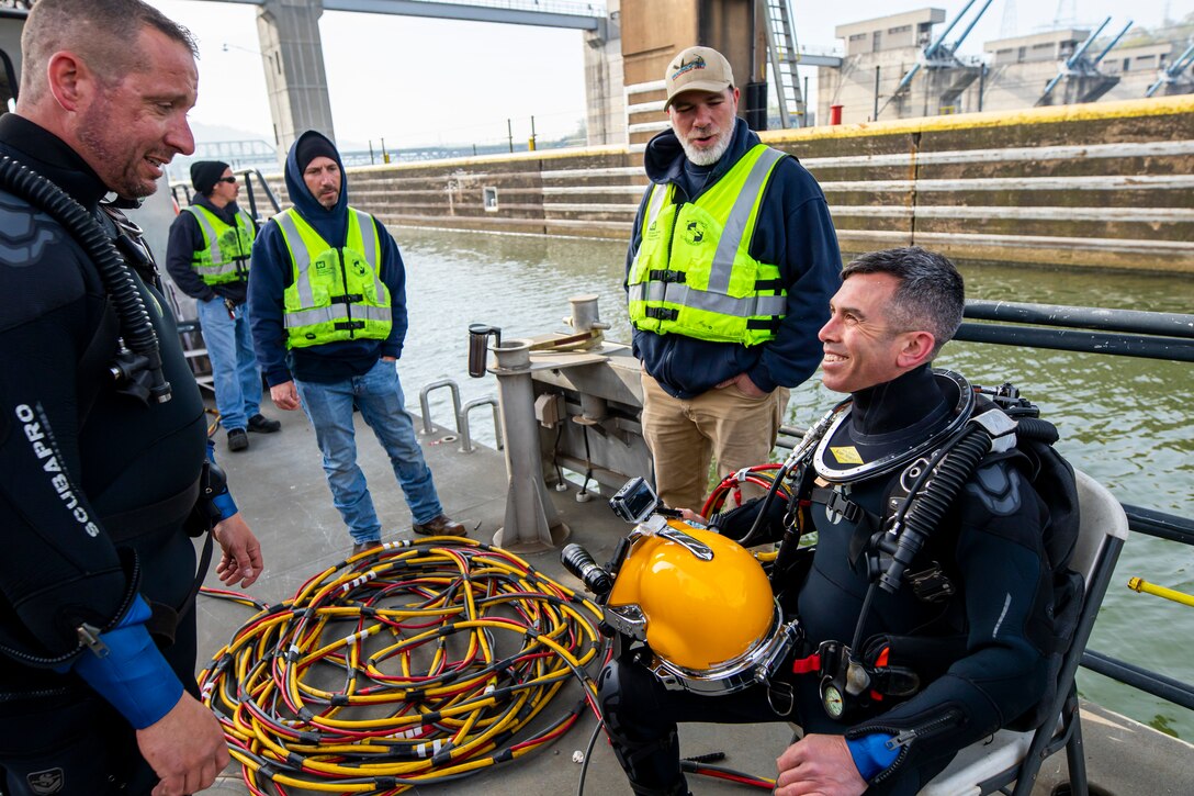Divers at Braddock Locks and Dam