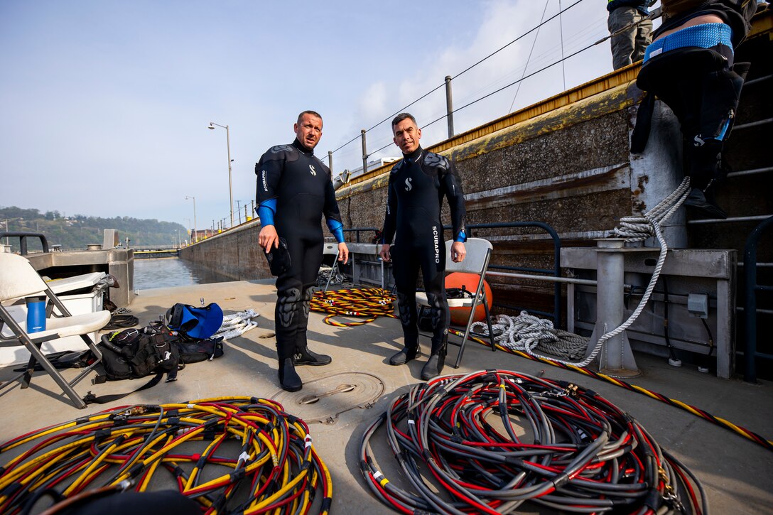Divers at Braddock Locks and Dam