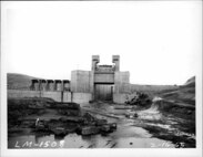 The Walla Walla District handed construction of the Lower Monumental project to its neighboring district in July 1962. At this point, the Walla Walla District had completed the design, awarded supply contracts, and begun construction on the first cofferdam. From here, the Seattle District would have full oversight of construction. The Walla Walla District would continue to provide real estate and design support, but the dam would be built by Seattle District engineers.