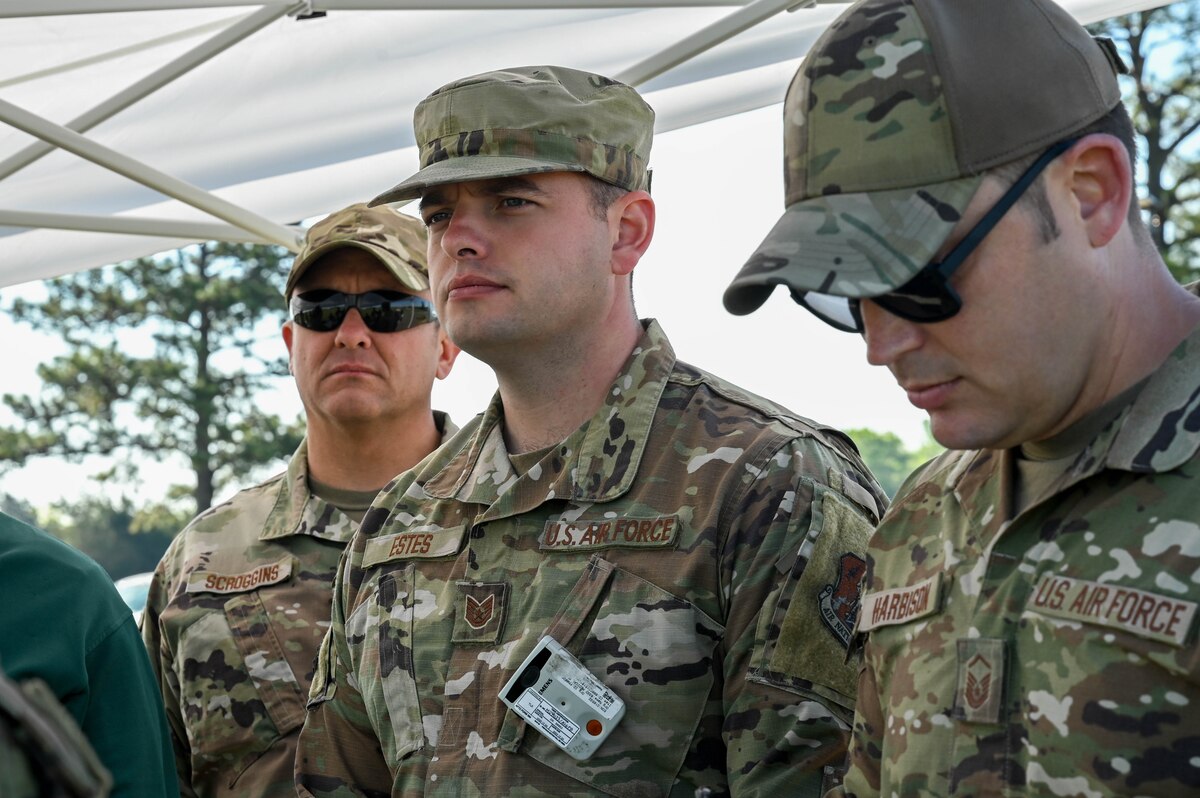 Maintenance Airmen from the 187th Aircraft Maintenance Squadron listen to a briefing
