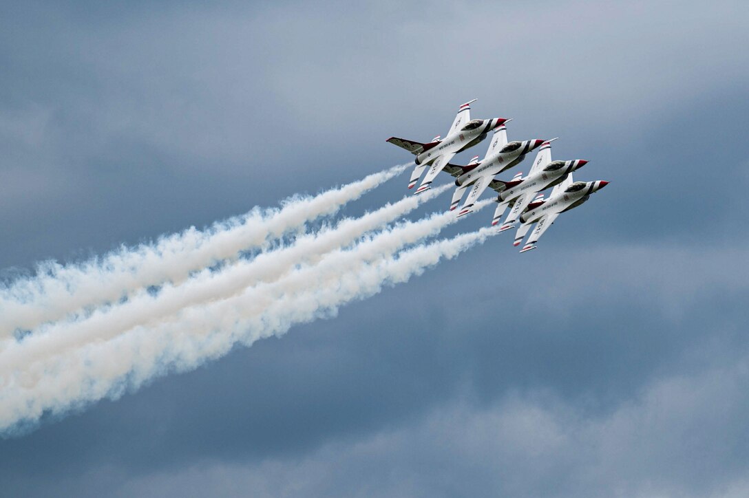 Jets flying in formation.