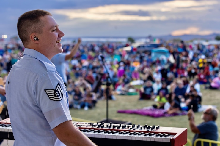 TSgt Adam Ohlson at Balloon Fiesta