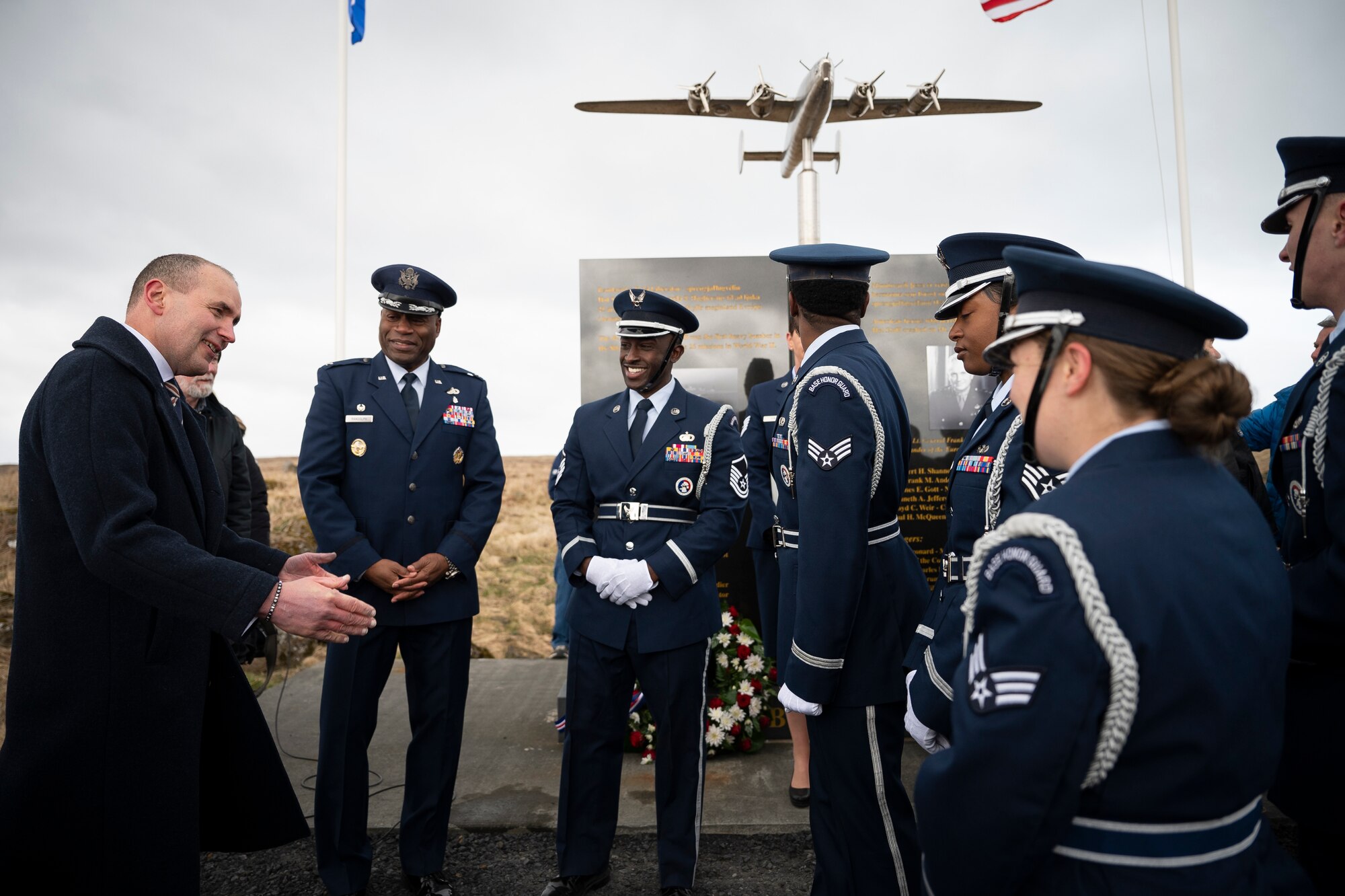 Icelandic, US citizens honor World War II bomber crew with ceremony