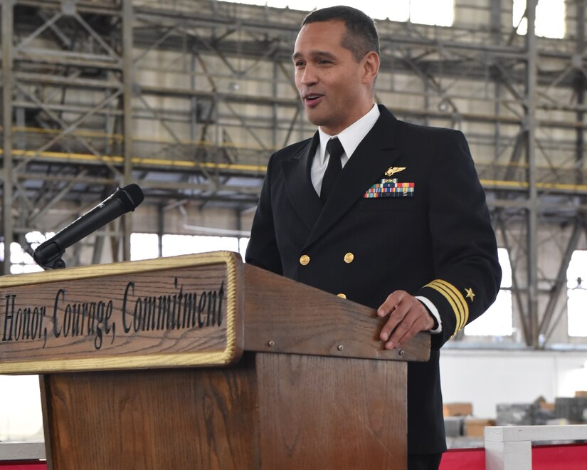 Naval Air Warfare Center Aircraft Division Lakehurst Officer-in-Charge Cmdr. Walter “Yazzi” Reynolds speaks during his retirement ceremony