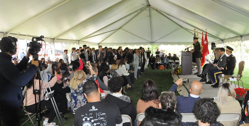 Army Reserve senior leader helps Our Community Salutes, Fairleigh Dickinson University welcome enlistees