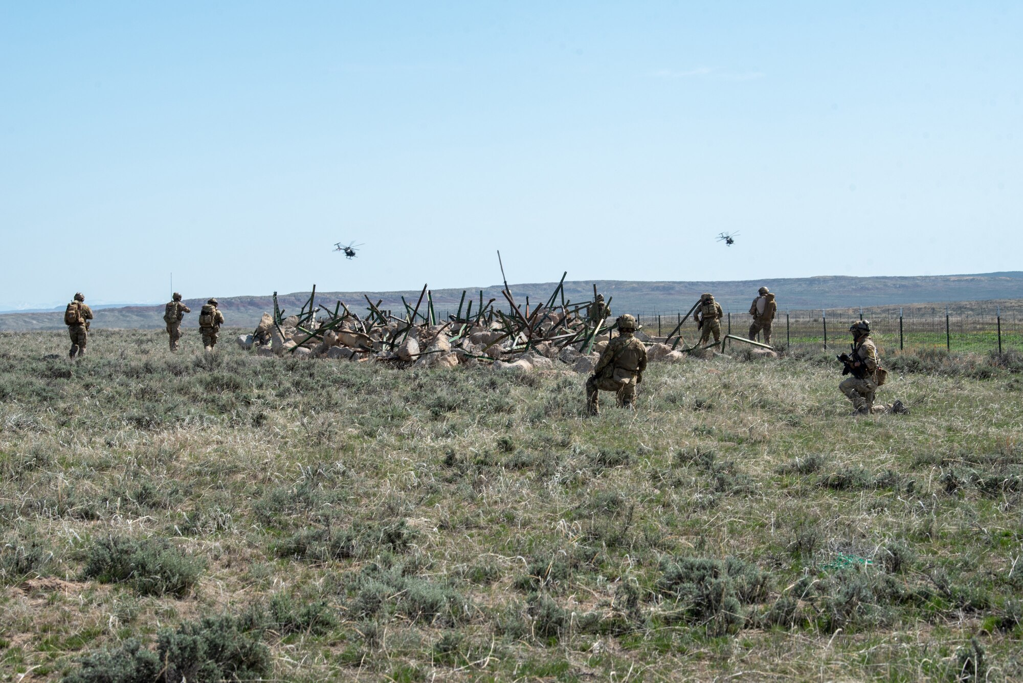 Airmen with the Kentucky Air National Guard’s 123rd Special Tactics Squadron perform combat search-and-rescue during Exercise Agile Chariot near Riverton, Wyoming, May 2, 2023. Agile Chariot tested Agile Combat Employment capabilities, including using smaller, more dispersed locations and teams to rapidly move and support aircraft, pilots and other personnel wherever they’re needed. (U.S. Air National Guard photo by Master Sgt. Phil Speck)