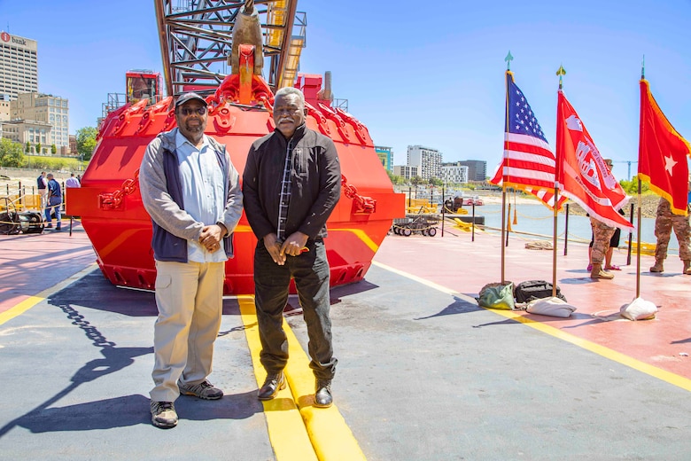 The U.S. Army Corps of Engineers Memphis District officially launched its new, $25.5 million Bank Grading Unit (BGU), “Grader 1”, with a May 2 christening ceremony on a boat ramp located in downtown Memphis, Tennessee.