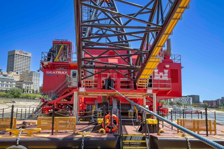 The U.S. Army Corps of Engineers Memphis District officially launched its new, $25.5 million Bank Grading Unit (BGU), “Grader 1”, with a May 2 christening ceremony on a boat ramp located in downtown Memphis, Tennessee.