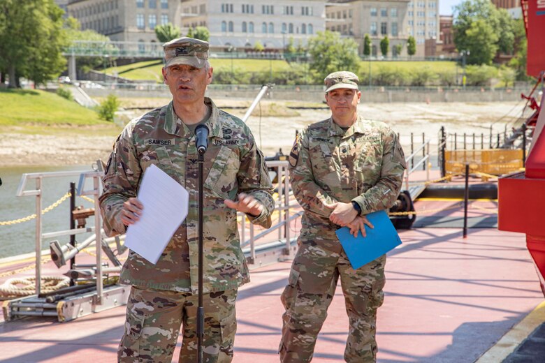 The U.S. Army Corps of Engineers Memphis District officially launched its new, $25.5 million Bank Grading Unit (BGU), “Grader 1”, with a May 2 christening ceremony on a boat ramp located in downtown Memphis, Tennessee.