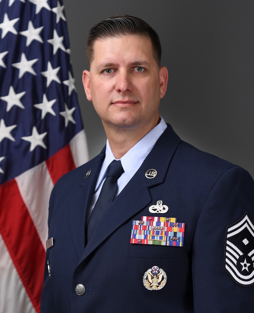SMSgt Michael Doss Bio (Air Force Photo by Andy Morataya