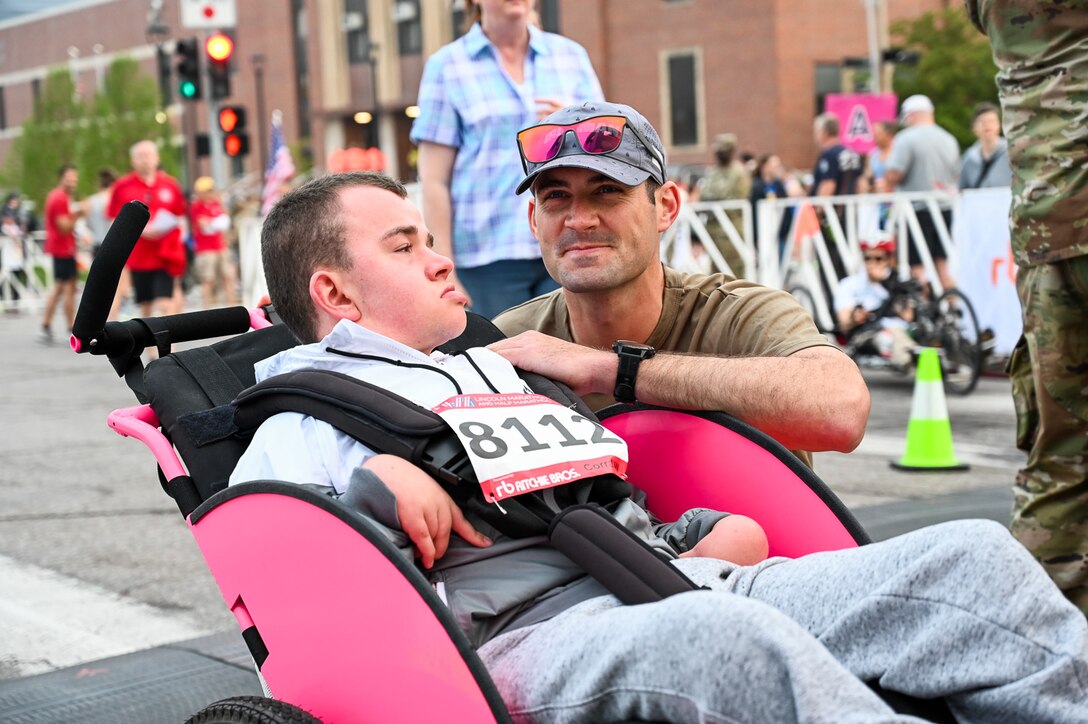 1st Lt. Nicholas Lahr, a UH-60 Blackhawk helicopter pilot with the Kansas Army National Guard’s 1st Battalion, 108th Aviation Regiment, and Samuel Butalla participated in the 46th annual Lincoln Marathon, which also serves as the National Guard Marathon Team trials, held May 7, 2023, in Lincoln, Nebraska.