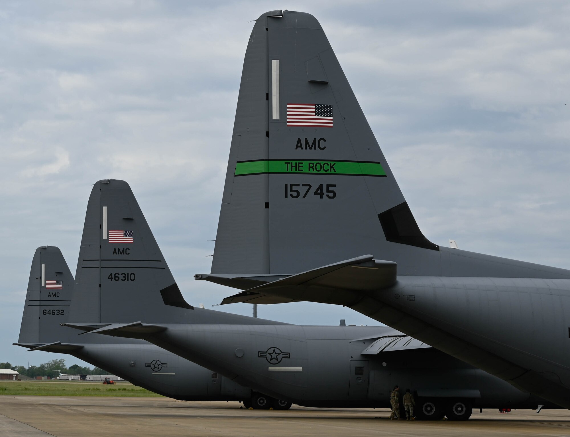 Airmen conduct pre flight operations during excercise Green Flag Little Rock 23-07