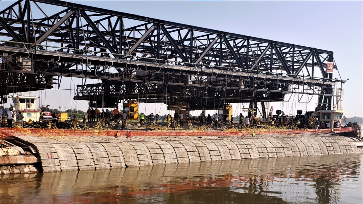 Another record-breaking season is in the books after the Memphis District’s Revetment Units returned home mid-March of 2023, making it one of the longest seasons had in 20 years.

The Memphis District’s Clearing and Snagging and Bank Grading Units are primarily responsible for preparing Mississippi riverbanks for the placement of articulated concrete mattress (ACM), which is accomplished by the Vicksburg District’s Mat Sinking Unit.