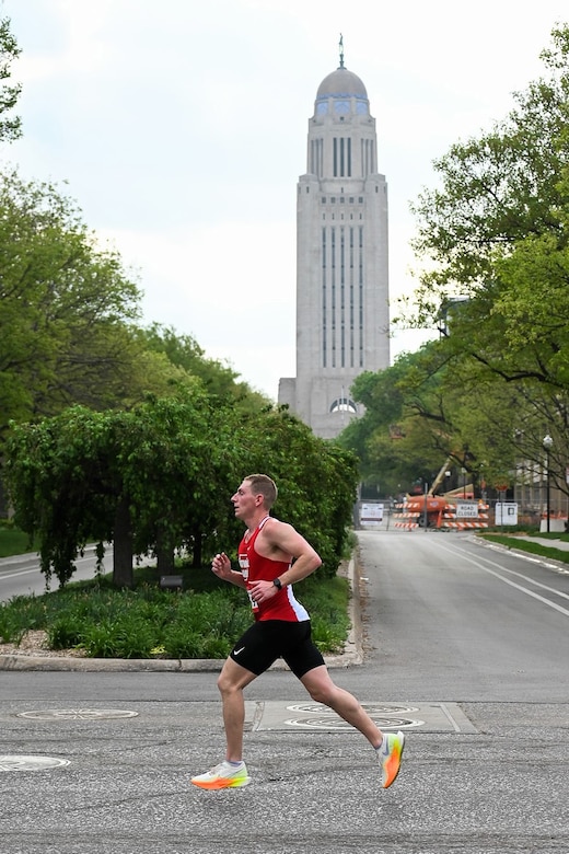 Staff Sgt. Tyler Lundquist of the Pennsylvania Army National Guard Recruiting and Retention Battalion competes in the Lincoln Marathon May 7 in Lincoln, Nebraska. The race served as the tryout for the All-Guard Marathon Team. (Nebraska National Guard photo by Staff Sgt. Jamie Titus)