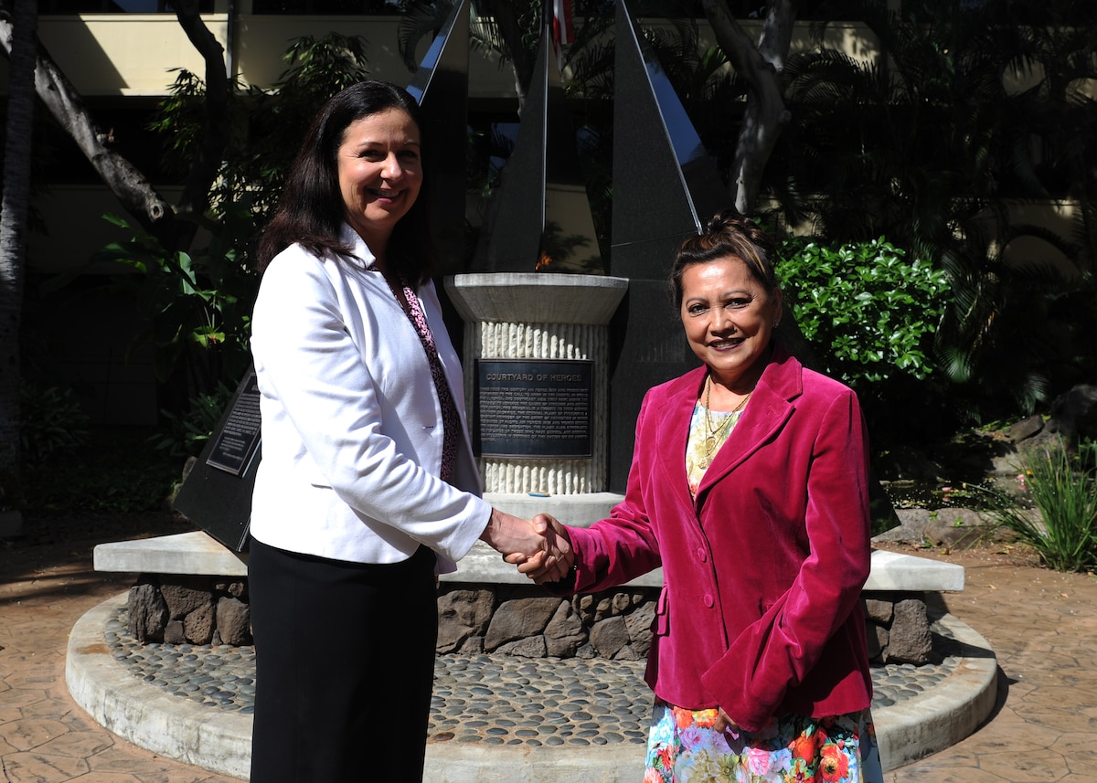 Pacific Air Forces hosts Under Secretary of the Air Force