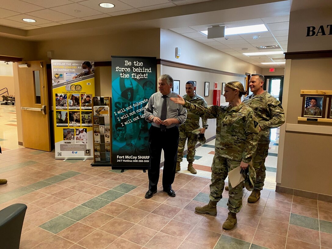 Assistant chief of Army Reserve visits Fort McCoy Garrison