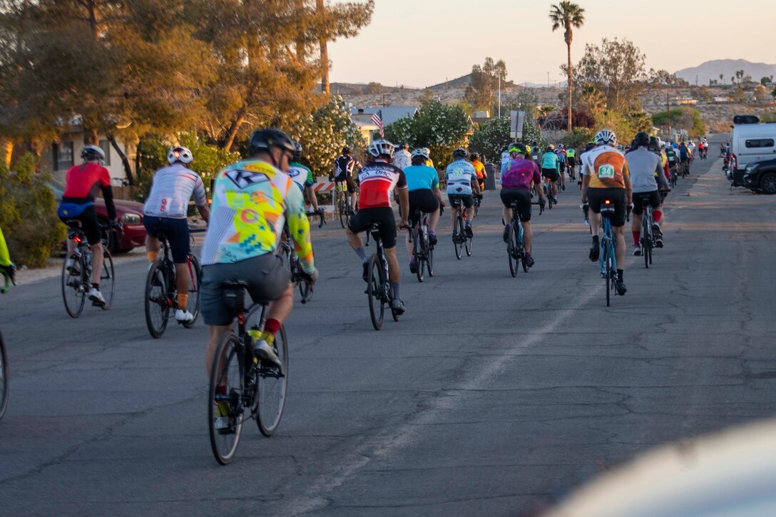Bicyclists begin a 55 mile race