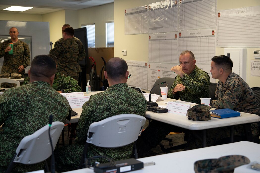 Senior Colombian Marine Corps, Navy Leadership visit Camp Pendleton