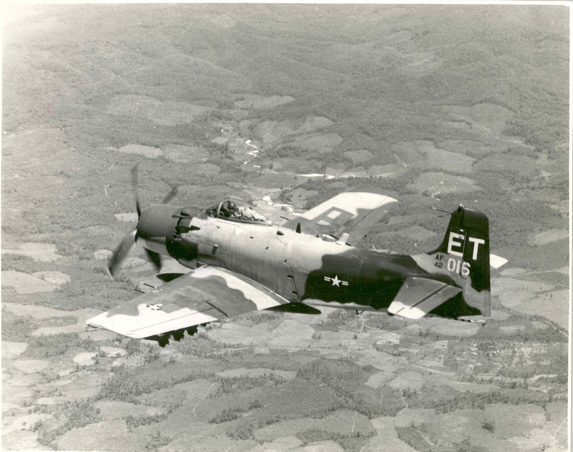 A-1J Skyraider